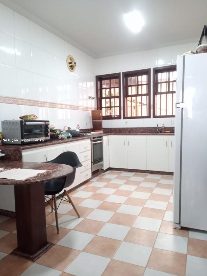 Casa, 3 quartos, 900 m² - Foto 13