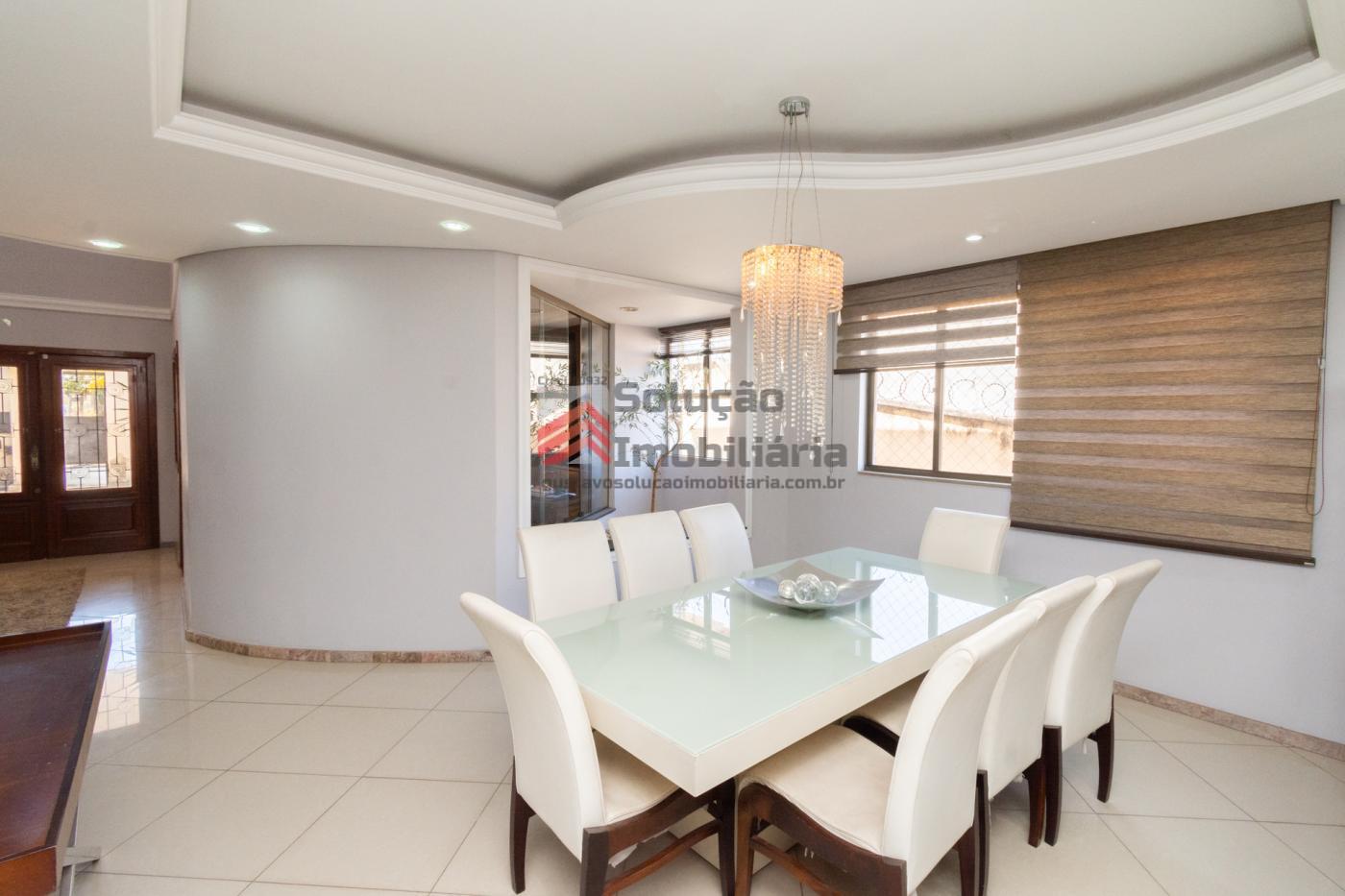 Casa à venda com 5 quartos, 606m² - Foto 13