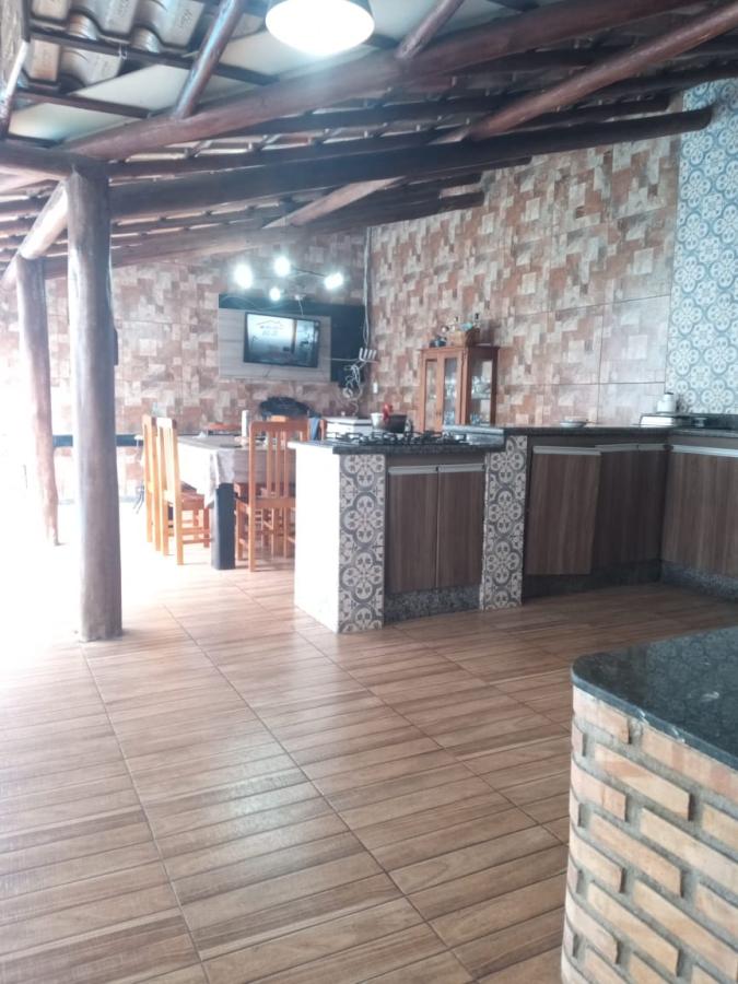 Casa à venda com 5 quartos, 240m² - Foto 13
