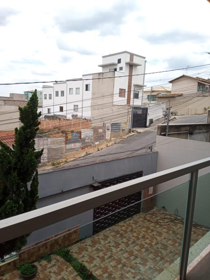 Casa à venda com 5 quartos, 240m² - Foto 21