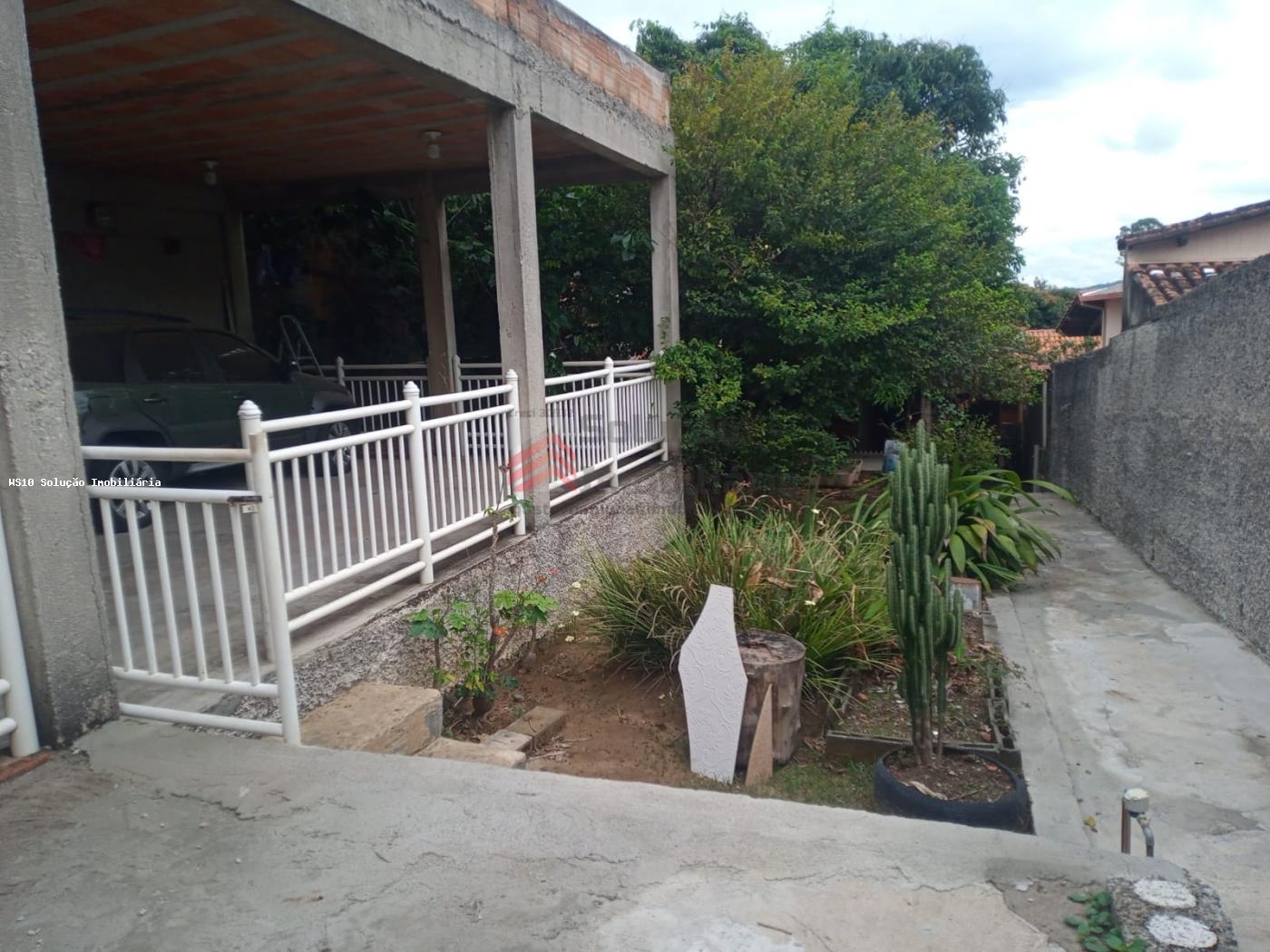 Casa, 3 quartos, 190 m² - Foto 1