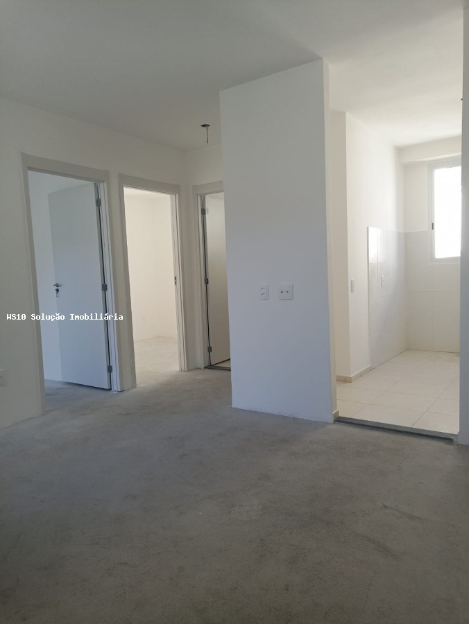 Apartamento à venda com 2 quartos, 45m² - Foto 9