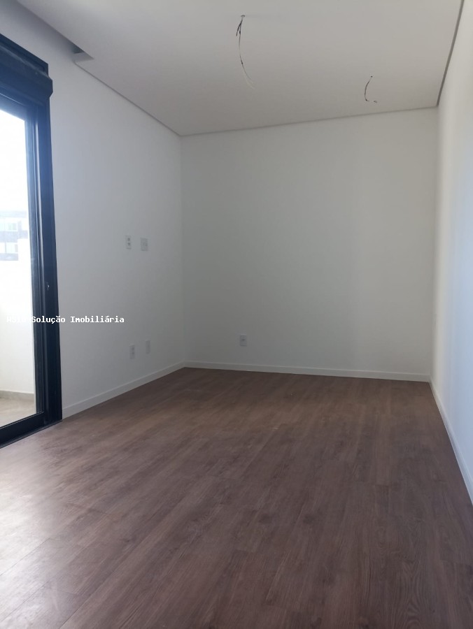 Apartamento à venda com 3 quartos, 135m² - Foto 23
