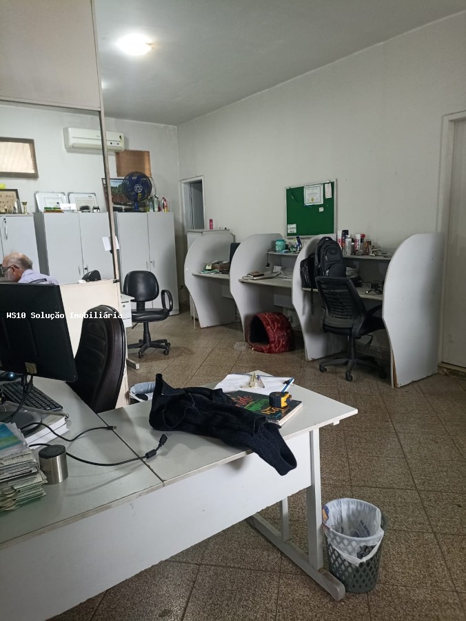 Depósito-Galpão-Armazém para alugar com 1 quarto, 812m² - Foto 7