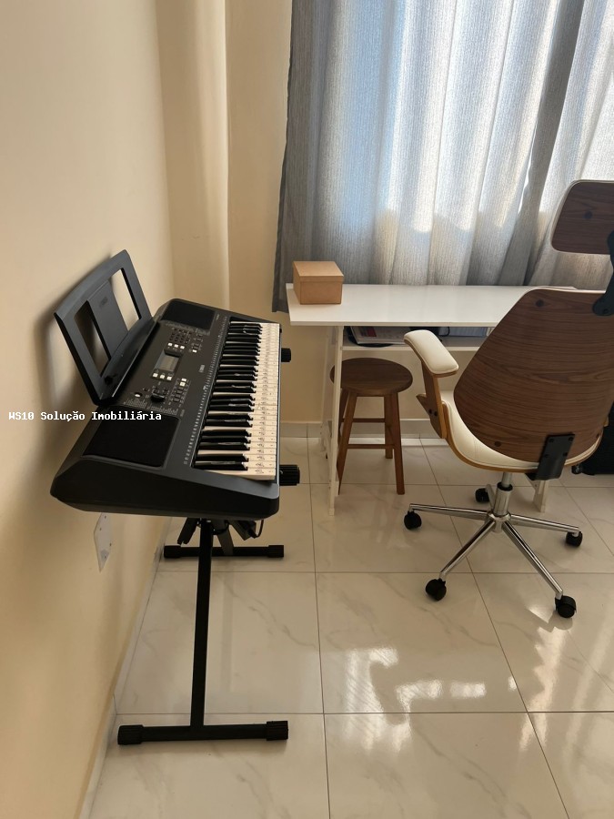 Apartamento para alugar com 2 quartos, 55m² - Foto 6