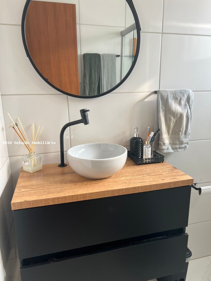 Apartamento para alugar com 2 quartos, 55m² - Foto 12