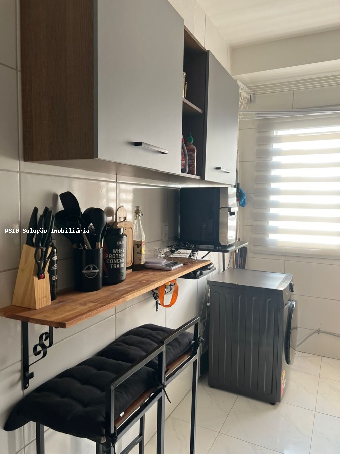 Apartamento para alugar com 2 quartos, 55m² - Foto 16