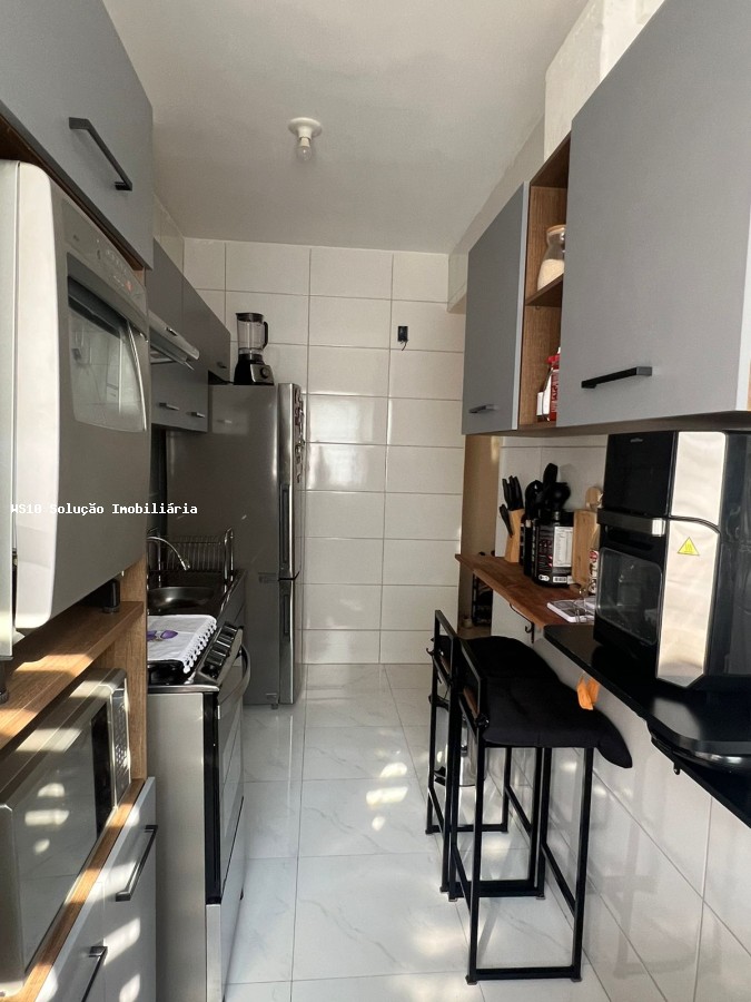 Apartamento para alugar com 2 quartos, 55m² - Foto 17