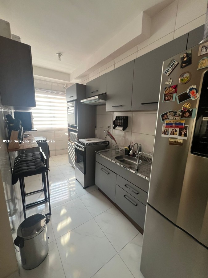 Apartamento para alugar com 2 quartos, 55m² - Foto 18