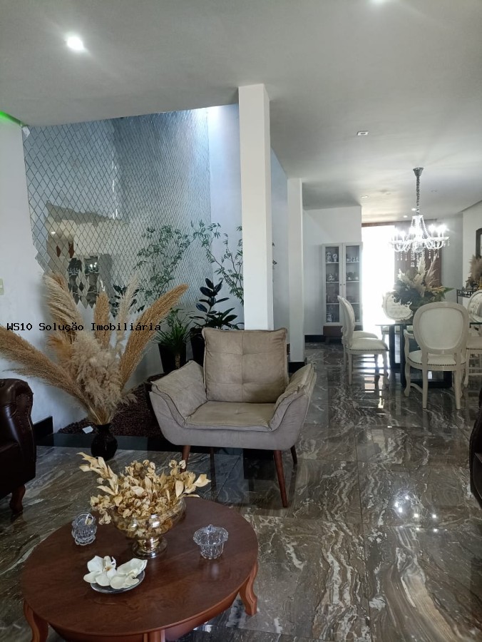 Casa à venda com 3 quartos, 360m² - Foto 8