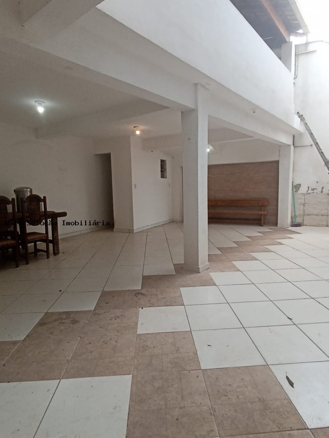 Casa, 3 quartos, 200 m² - Foto 15